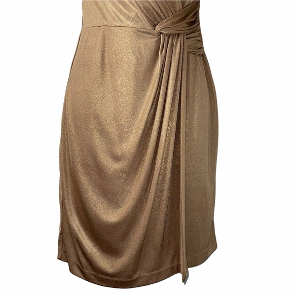 Donna Morgan Shimmery Metallic Gold V Cut Cinched Waist Cocktail Dress Size 2P - Picture 7 of 9